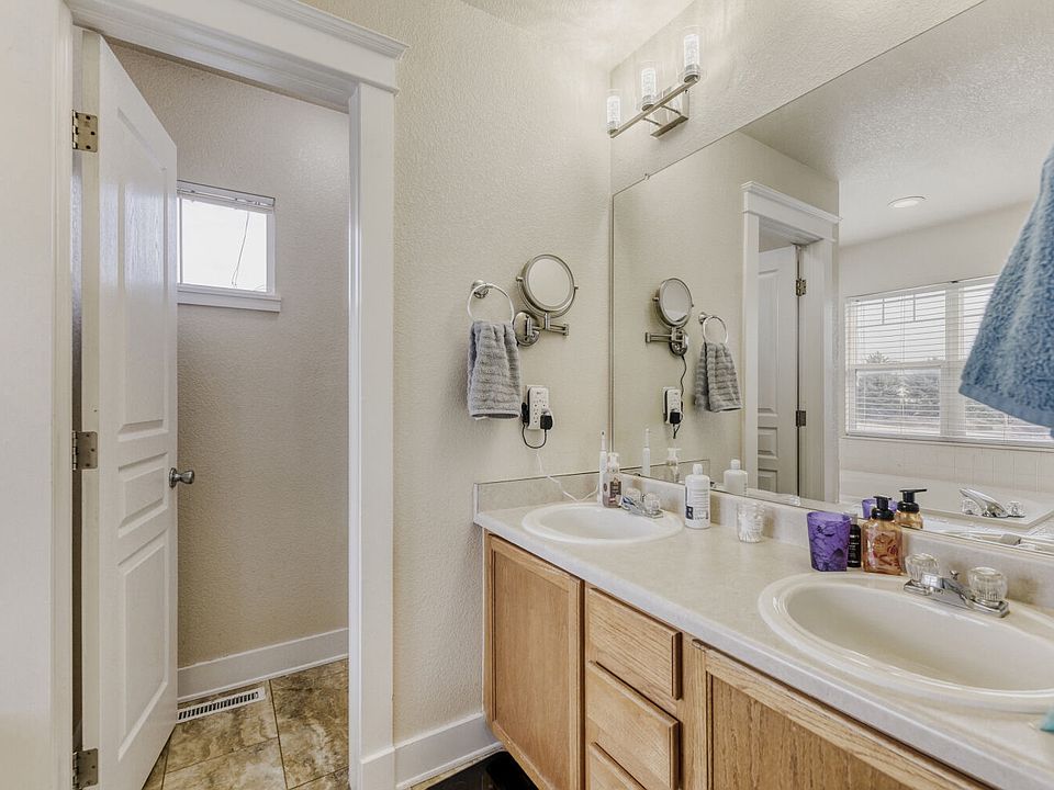 1st image of 19268 E Caspian Pl