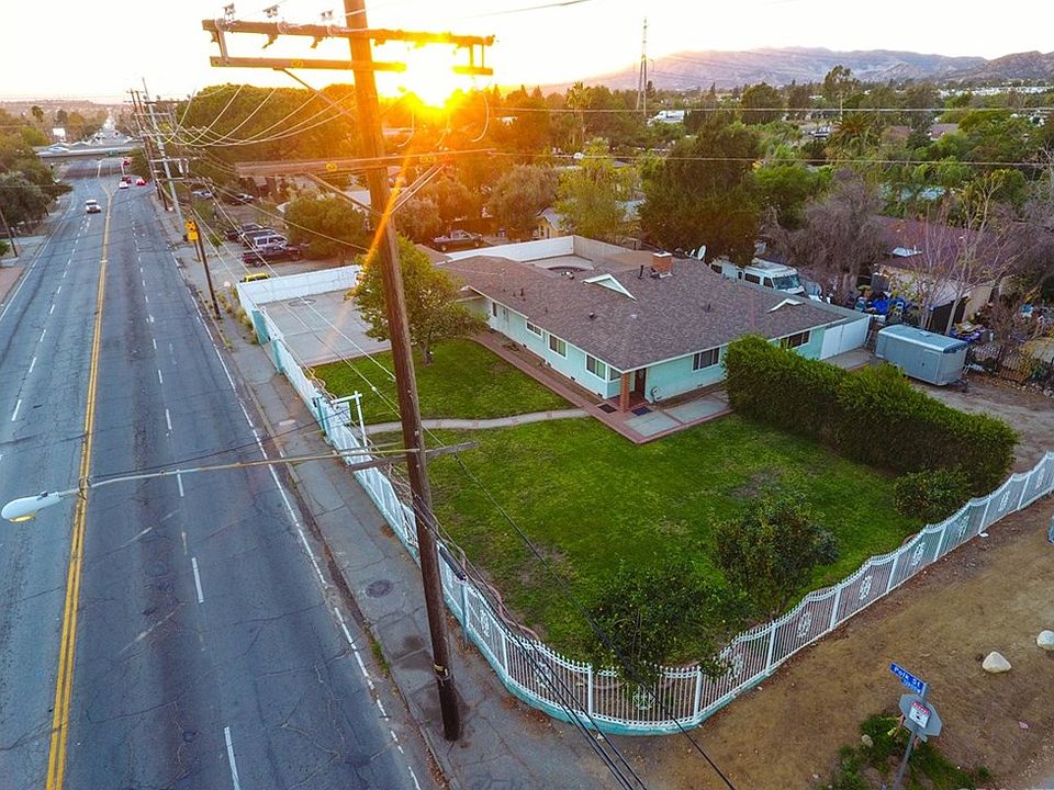 1st image of 13963 Polk St