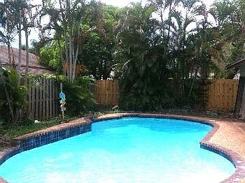 4th image of 9351 NW 33rd Pl