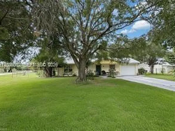 4001 Bishop Cir, Labelle, FL 33935