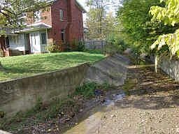 3rd image of 4652 Vandalia Ave