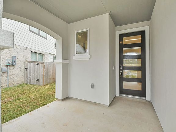 Homesite 1444 porch