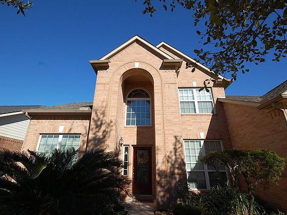 3rd image of 19806 Woodberry Manor Dr