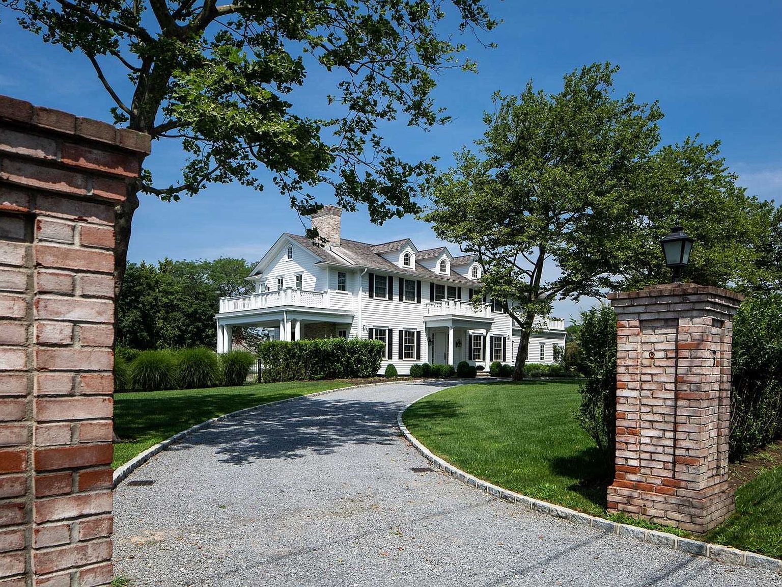 7 Bayfield Lane, Westhampton Beach, NY 11978 Zillow