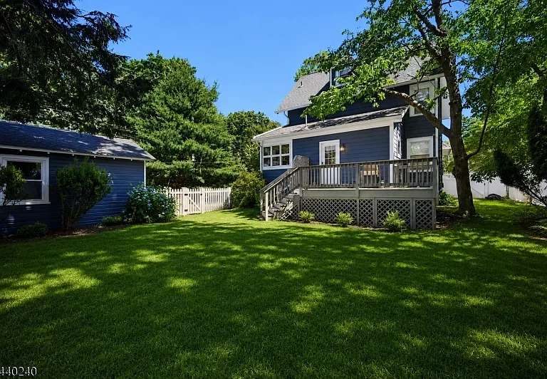 10 Mountain Pl — Photo 20