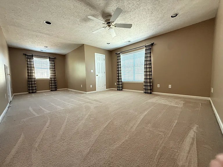 Large bonus room or 4th bedroom has two closets