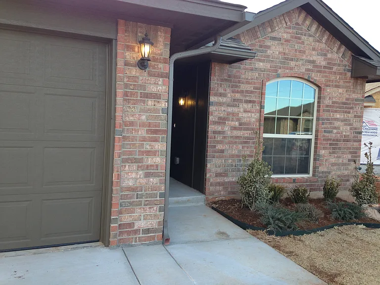19917 Rondo Dr — Photo 1