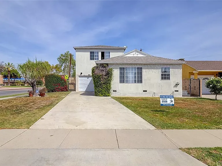 9403 Carron Dr — Photo 2