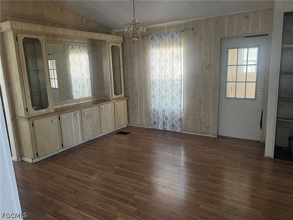 1st image of 504 Water Oak Ave