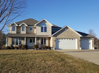 6420 Birchwood Ln, Decatur, IL 62521