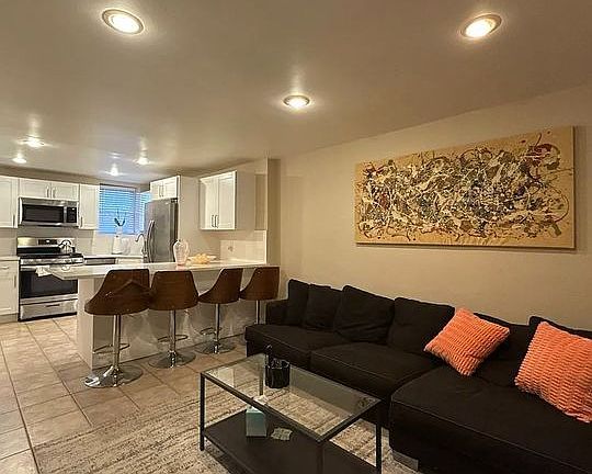 4th image of 64 Eckford St #1