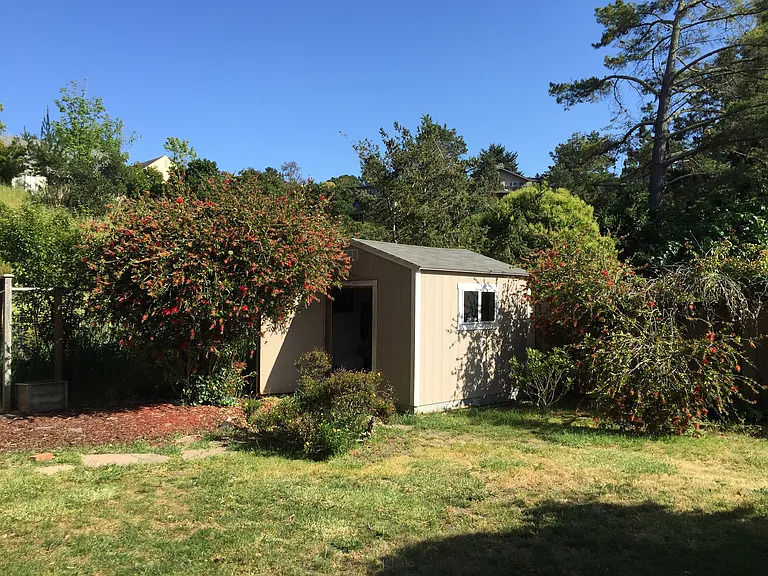 118 Leland Way — Photo 8