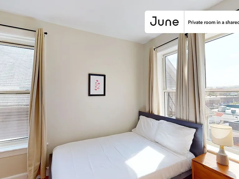 17 Highgate St #C — Photo 2