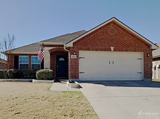 12612 Shady Cedar Dr, Fort Worth, TX 76244