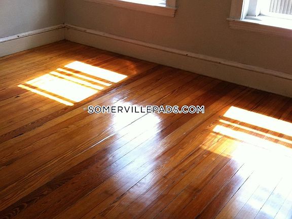 4th image of 155 College Ave #A3