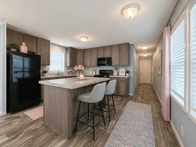 38000 Le Chateau Blvd #49 — Photo 4