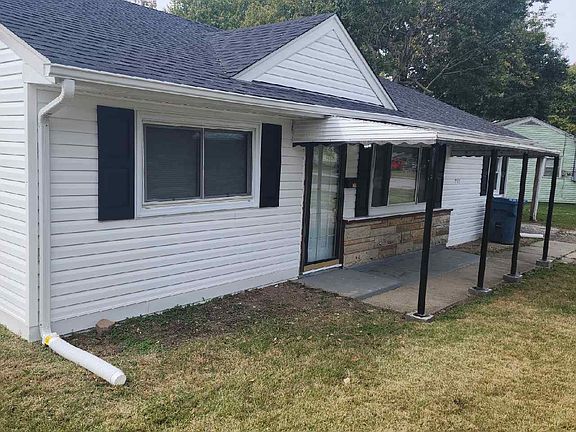 5th image of 7312 Nathan Hale Way