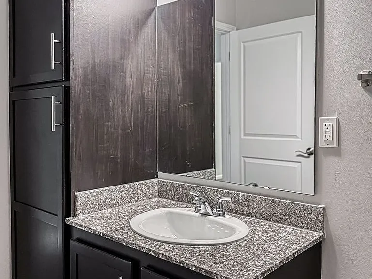 Overlook Apartments - OVL — Photo 51