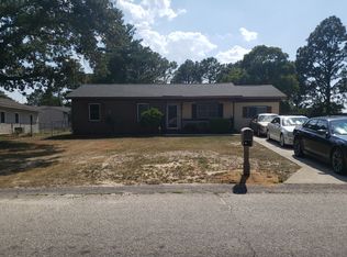 3686 Marcliff Rd, Hope Mills, NC 28348