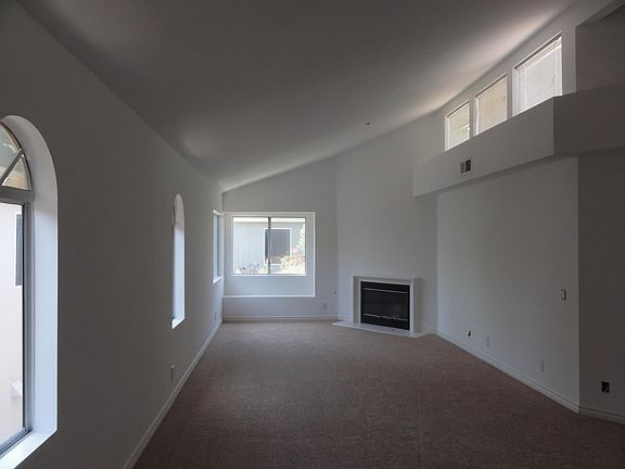 5th image of 15110 Romero Pl