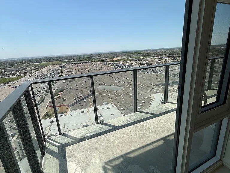 27 Korda Gate #2308 — Photo 14