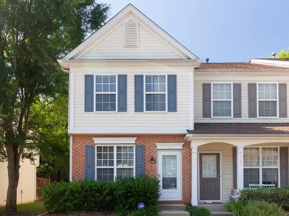 1714 Sorrell Brook Way, Raleigh, NC 27609