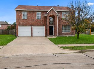4513 Sunny Brook Dr, Rowlett, TX 75088