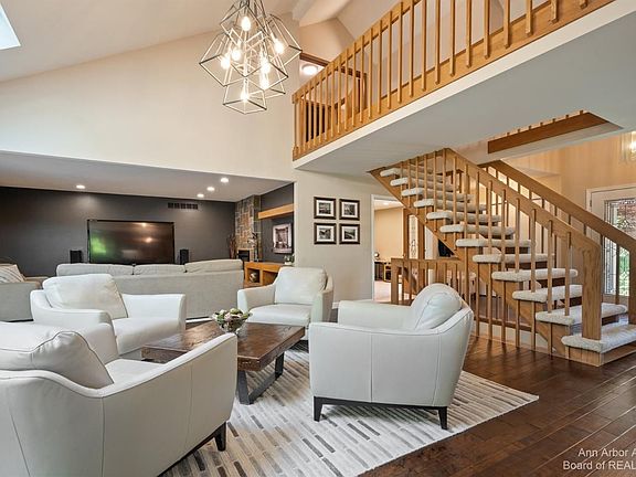 5th image of 41480 Stonecroft Ct