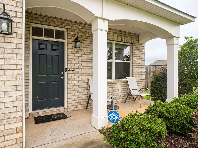 30 Ellis Cir — Photo 8