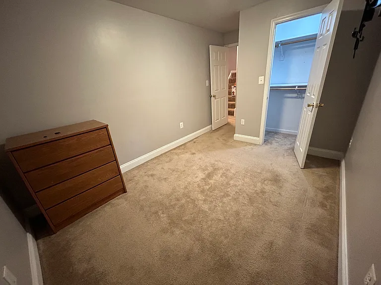 7 Azalea St #1 — Photo 31