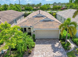 28467 Captiva Shell LOOP, BONITA SPRINGS, FL 34135