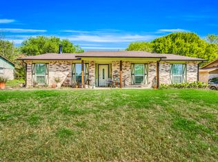 1241 High Meadow Ln, Lancaster, TX 75146