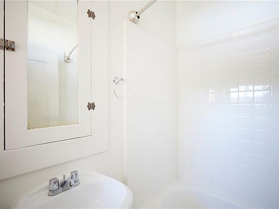 5th image of 1271 N Wilton Pl #1271