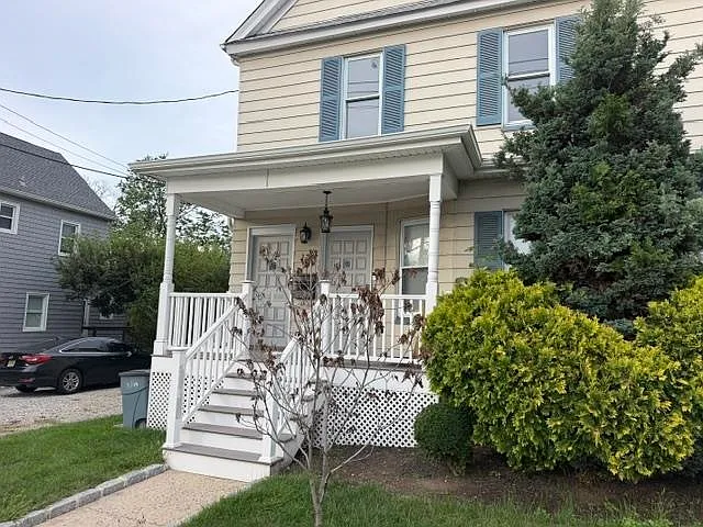 326 Delawanna Ave #2