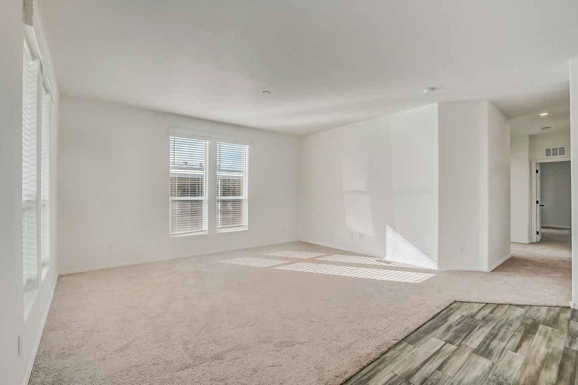 N Trekell Rd 182-005