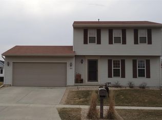 325 Sugar Ave, Belleville, WI 53508