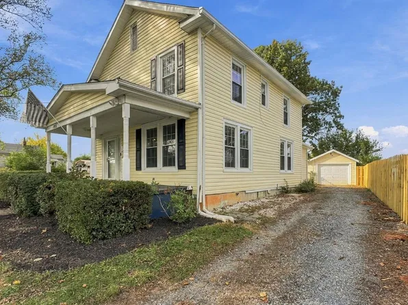 1935 Hughes Ave, Lynchburg, VA 24501