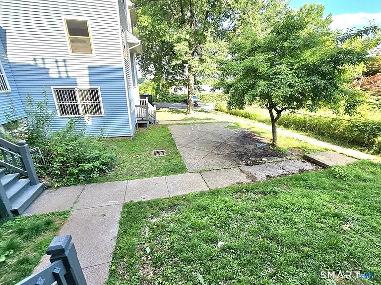 272 Bellevue St — Photo 18