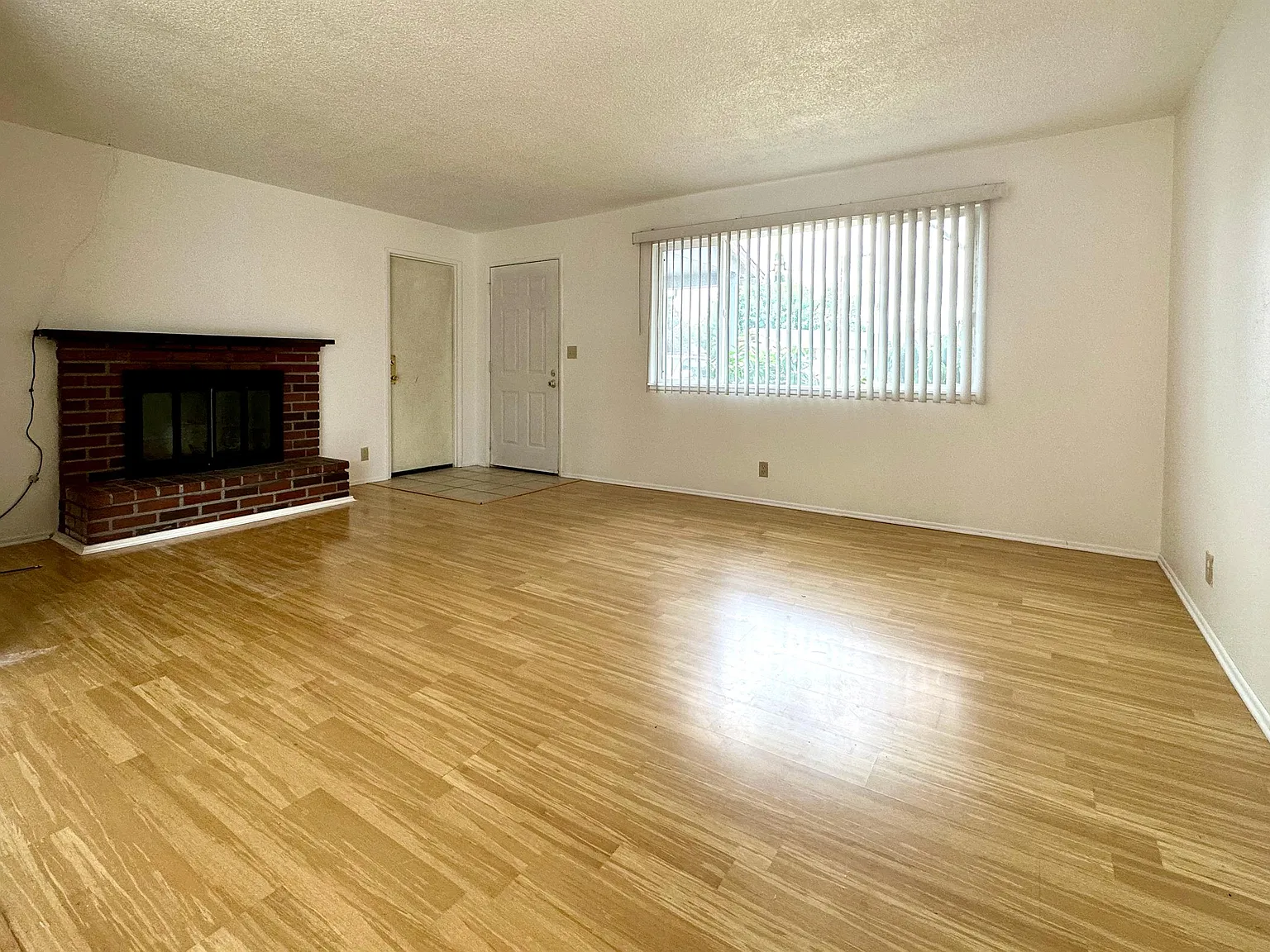 4463 Aster Street - 1 — Photo 3