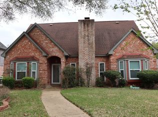 6315 Seegers Trail Dr, Houston, TX 77066