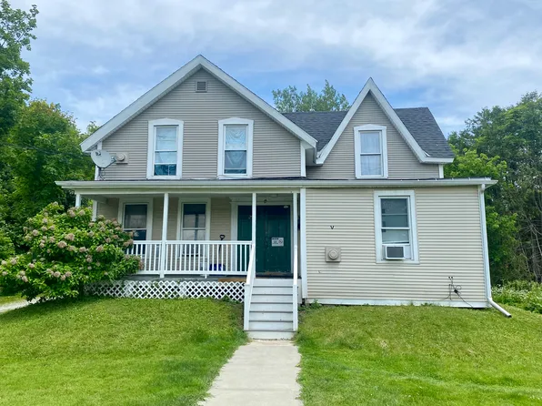 29 Messenger St APT 3, Saint Albans, VT 05478