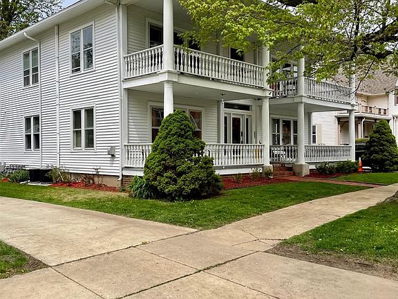 2nd image of 305 Washington St