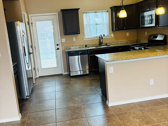 4th image of 12916 Hueco Hill Dr