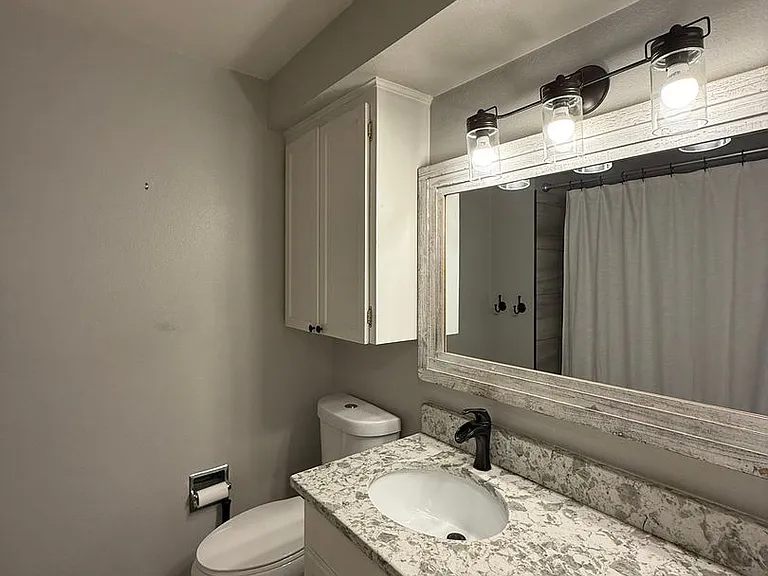 640 Lincoln Ave — Photo 17