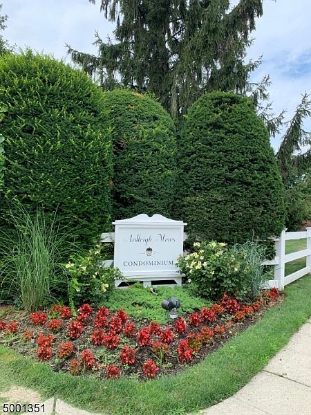 1st image of 349 Bloomfield Ave #144