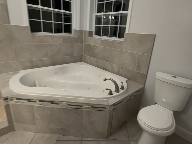 7950 Wilkes Ln — Photo 10