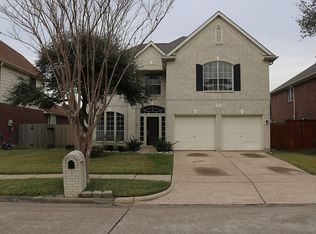 12514 Meadowglen Dr, Meadows Place, TX 77477