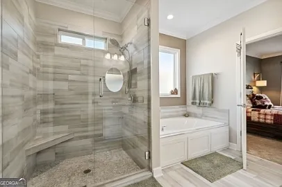 104 Pomegranate St — Photo 37