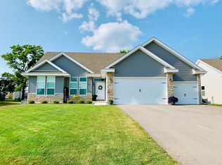 639 Biscayne Pl, Roscoe, IL 61073