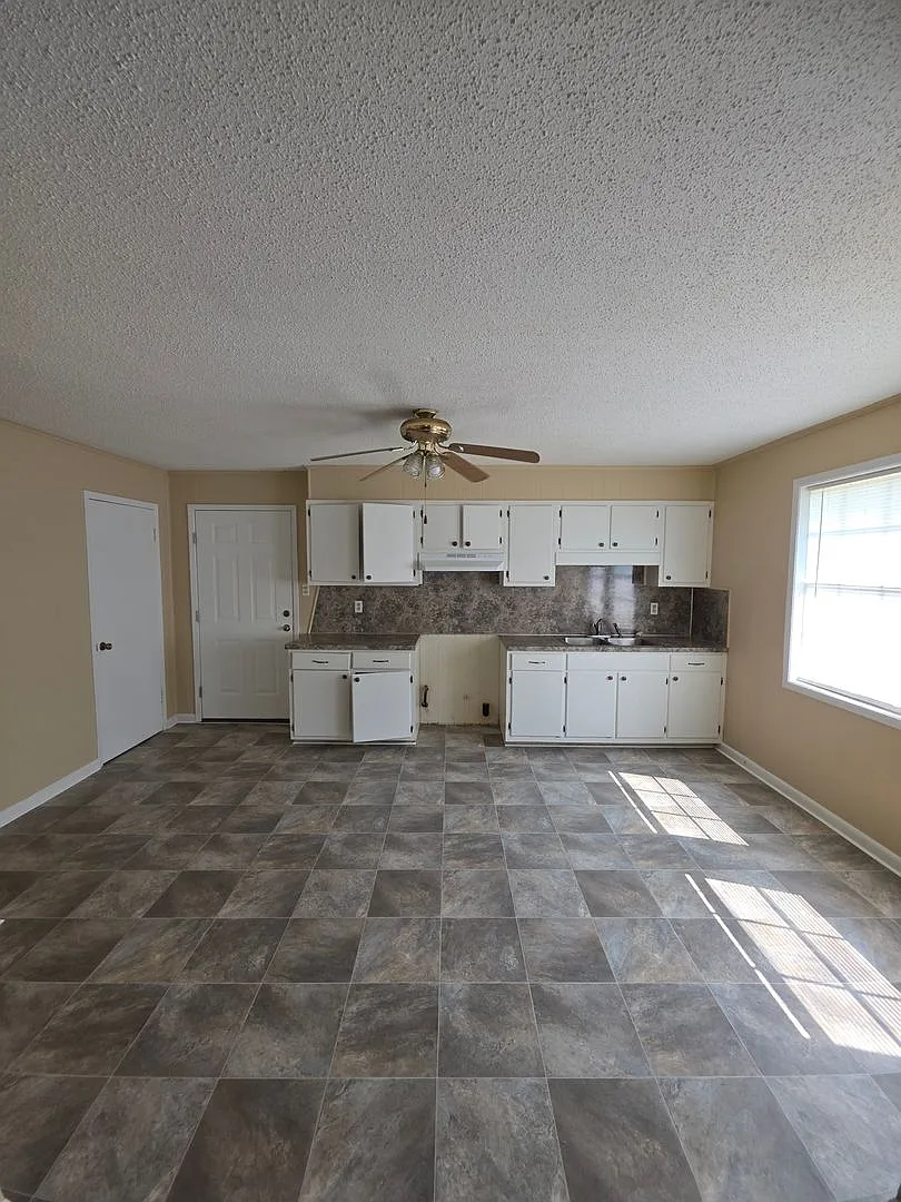 1113 Ave 4 NE — Photo 4